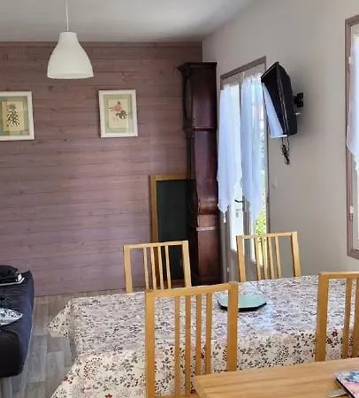 Holiday home La Petite Maison De Meschers-sur-Gironde