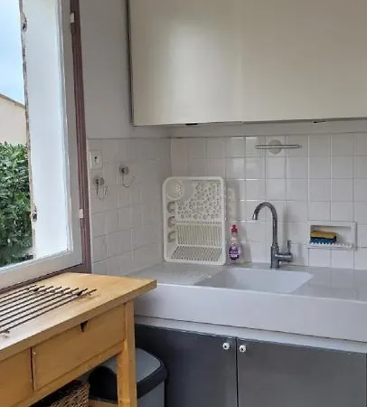La Petite Maison De Holiday home *